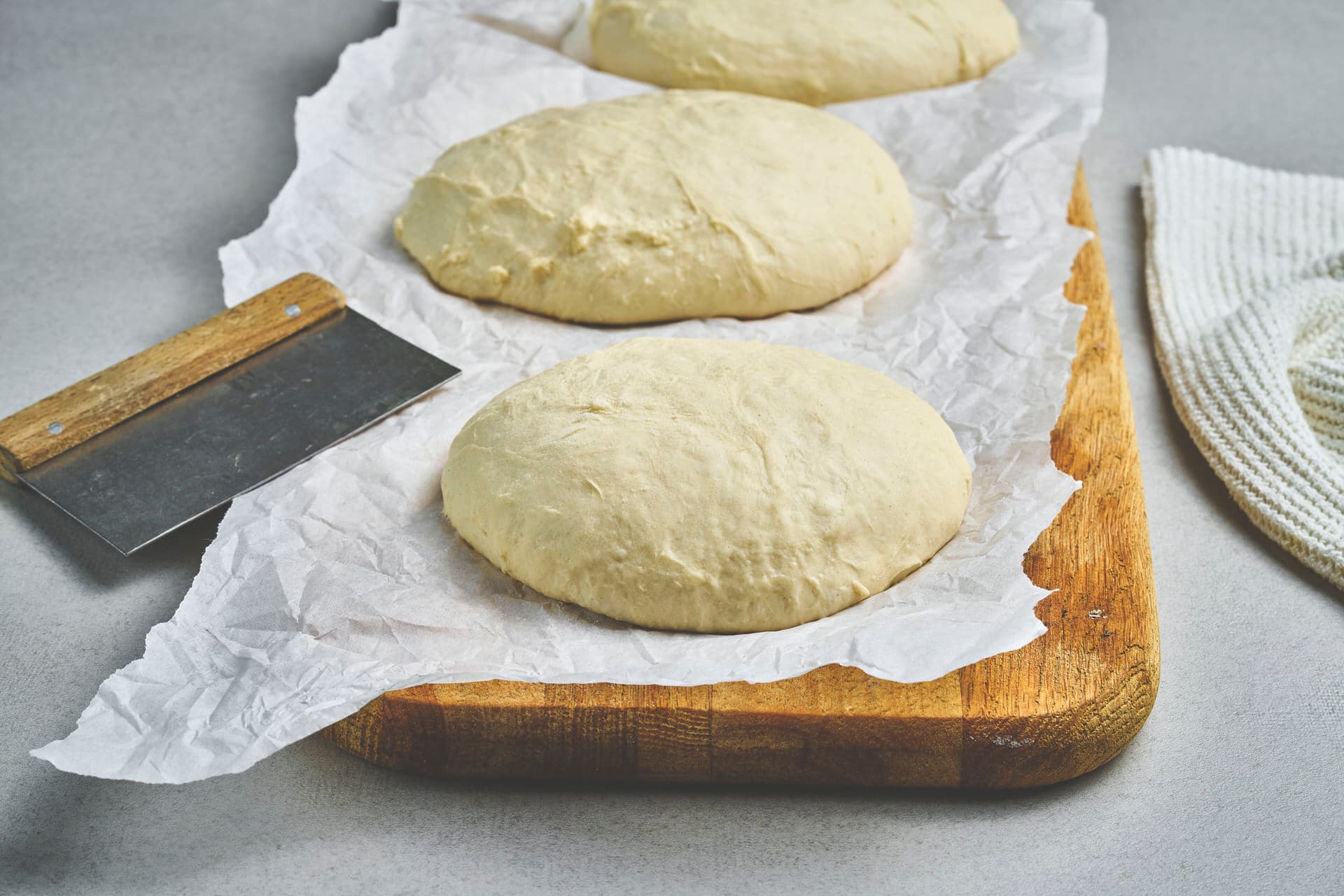 Langtidshevet pizzadeig