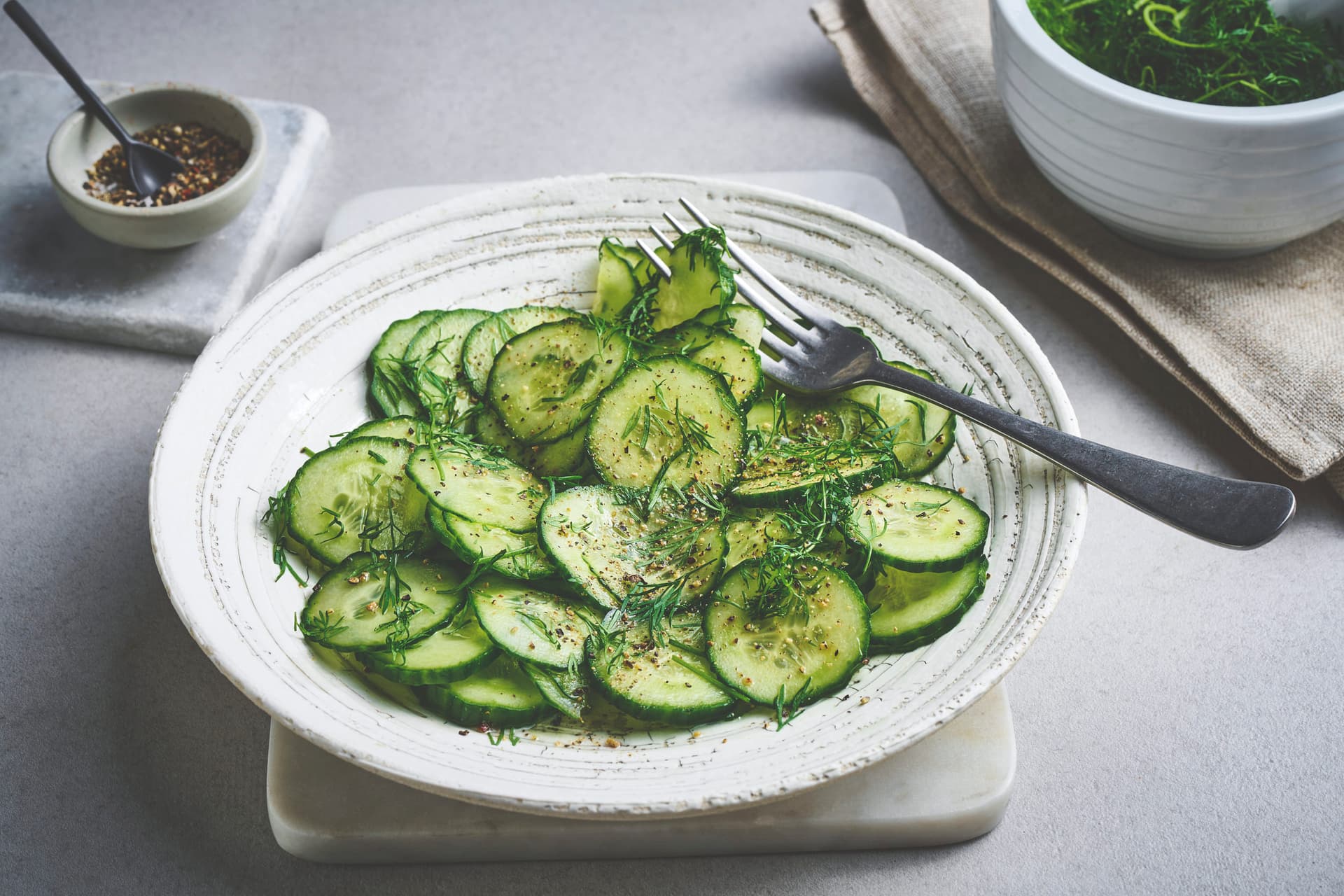 Agurksalat med dill